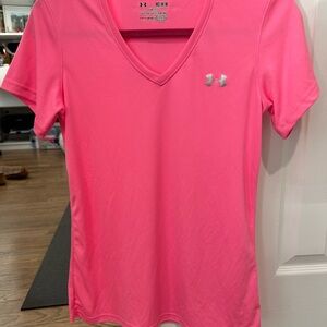 Under Armour Women's Pink V-Neck Demi-Fitted Top